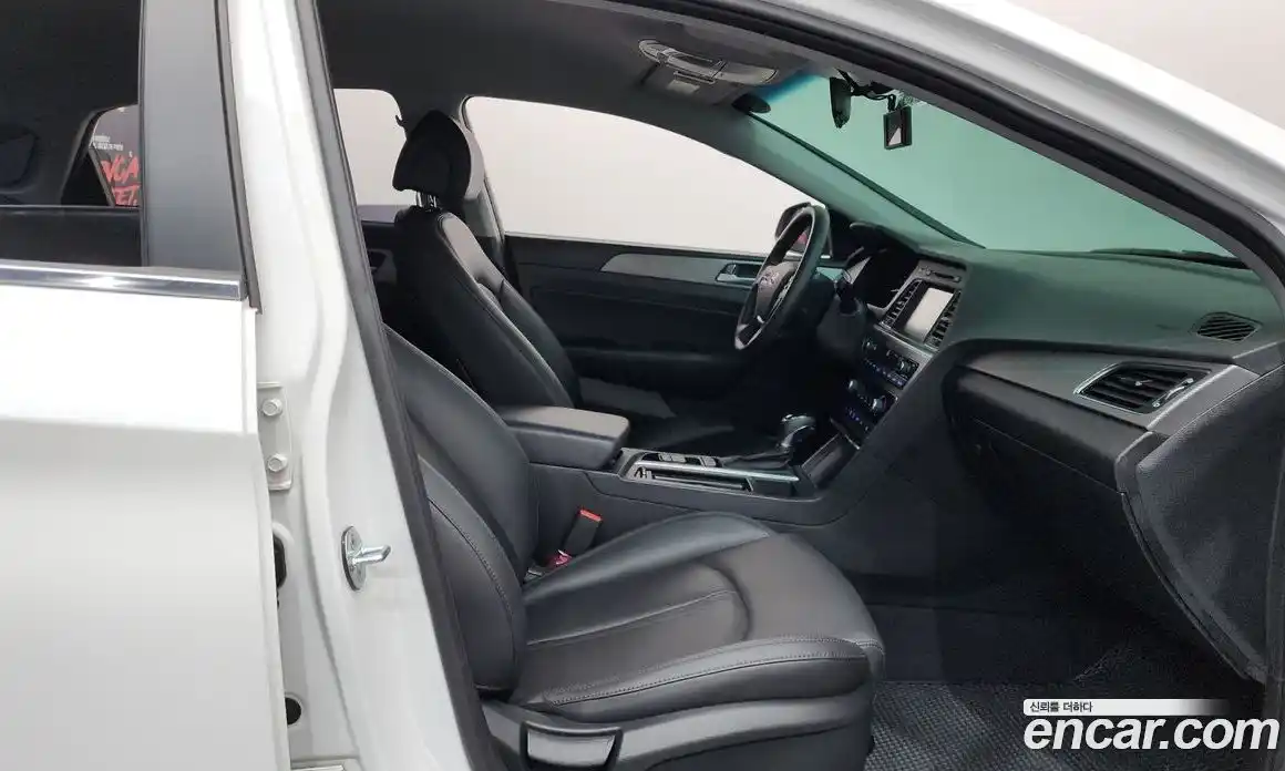 Hyundai Sonata 2015 2.0 гидро в Москве № 745669, фото 11