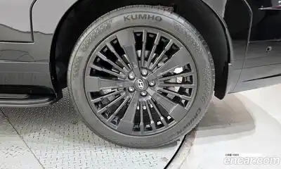 Hyundai Santa Fe 2024 1.6 Автомат в Москве № 745721, миниатюра 5