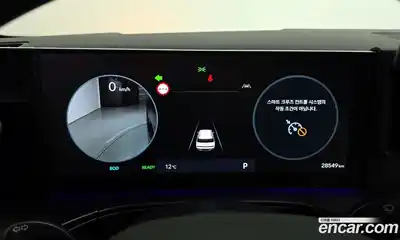 Hyundai Santa Fe 2024 1.6 Автомат в Москве № 745721, миниатюра 8