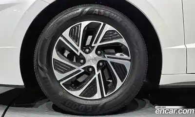 Hyundai Sonata 2020 2.0 Автомат в Москве № 745722, миниатюра 5