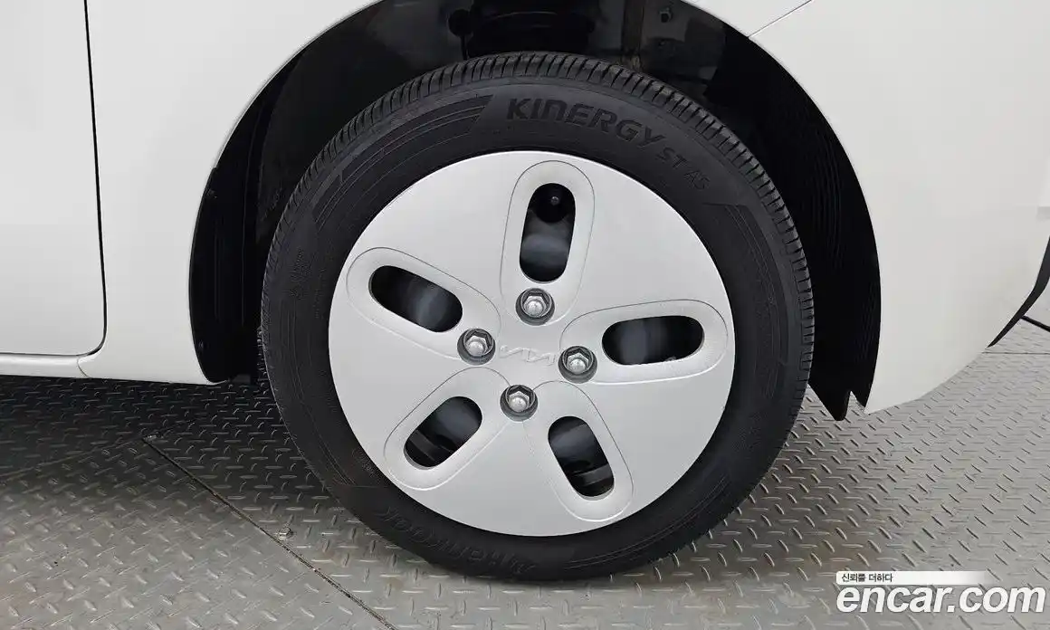 Kia Ray 2024 1.0 Автомат в Москве № 746139, фото 4