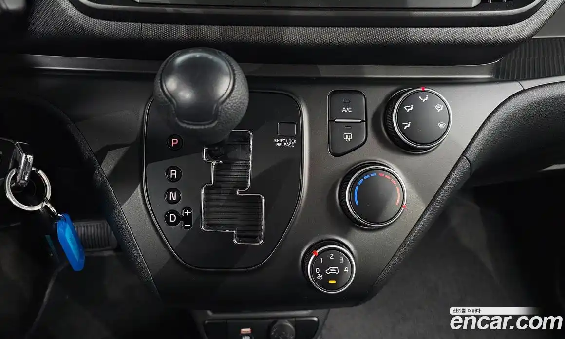 Kia Ray 2024 1.0 Автомат в Москве № 746139, фото 8