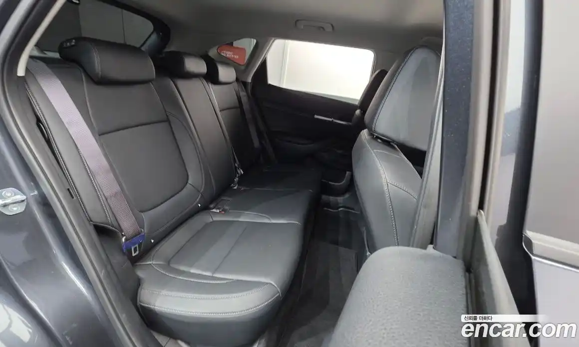 Kia Seltos 2024 2.0 Автомат в Москве № 746143, фото 19