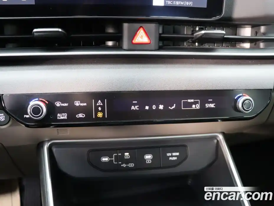 Kia Canival 2025 2.2 Автомат в Москве № 746148, фото 14