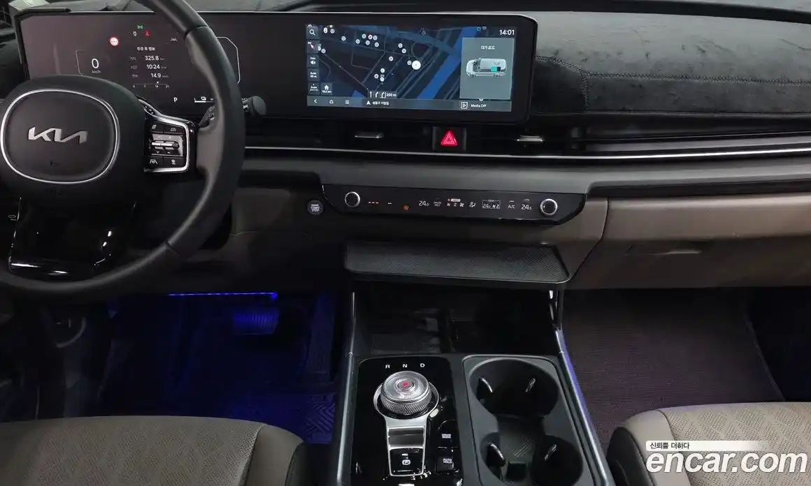 Kia Canival 2025 1.6 Автомат в Москве № 746153, фото 15