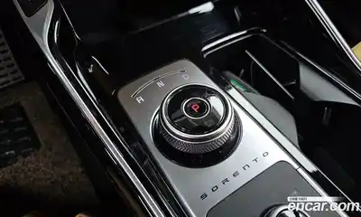 Kia Sorento 2023 2.5 Автомат в Москве № 746512, миниатюра 9