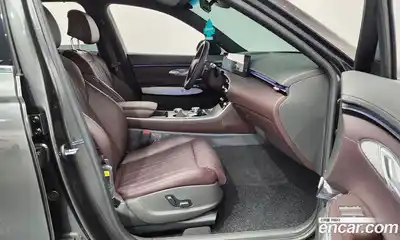 Genesis GV70 2024 2.5 Автомат в Москве № 746566, миниатюра 11