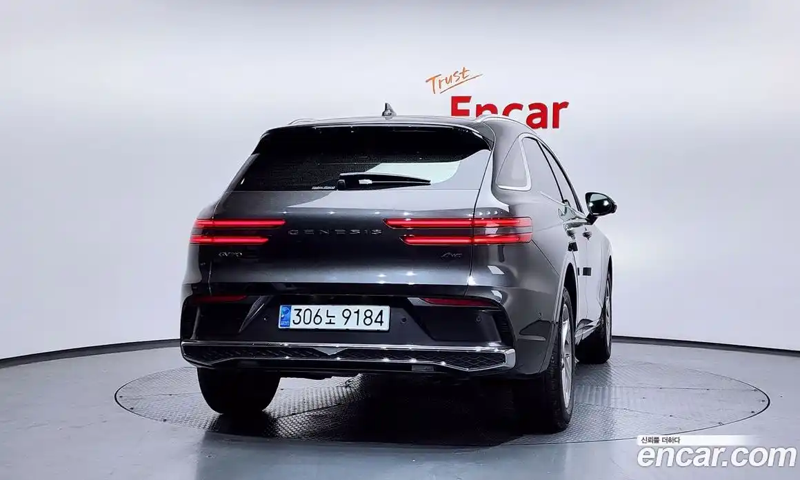 Genesis GV70 2024 2.5 Автомат в Москве № 746566, фото 4