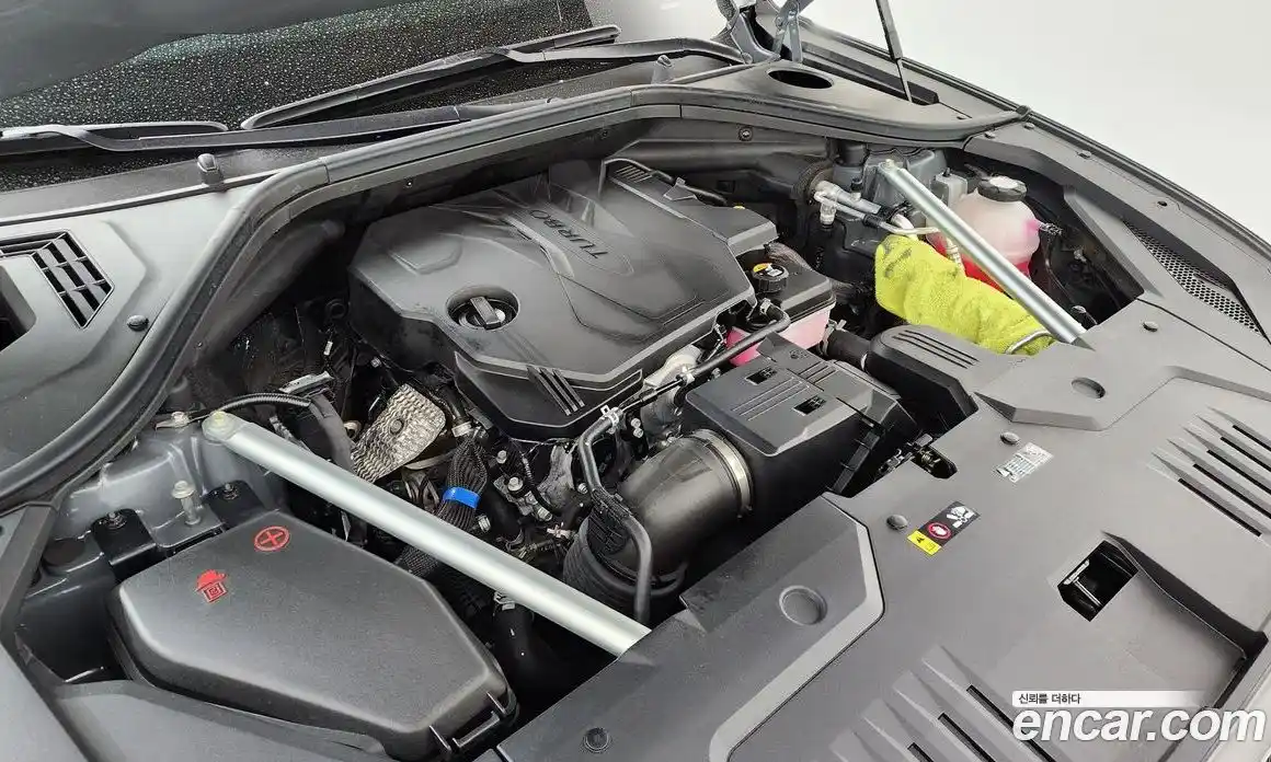 Genesis GV70 2024 2.5 Автомат в Москве № 746566, фото 6