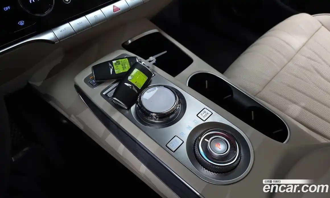 Genesis GV70 2023 2.5 Автомат в Москве № 746693, фото 9