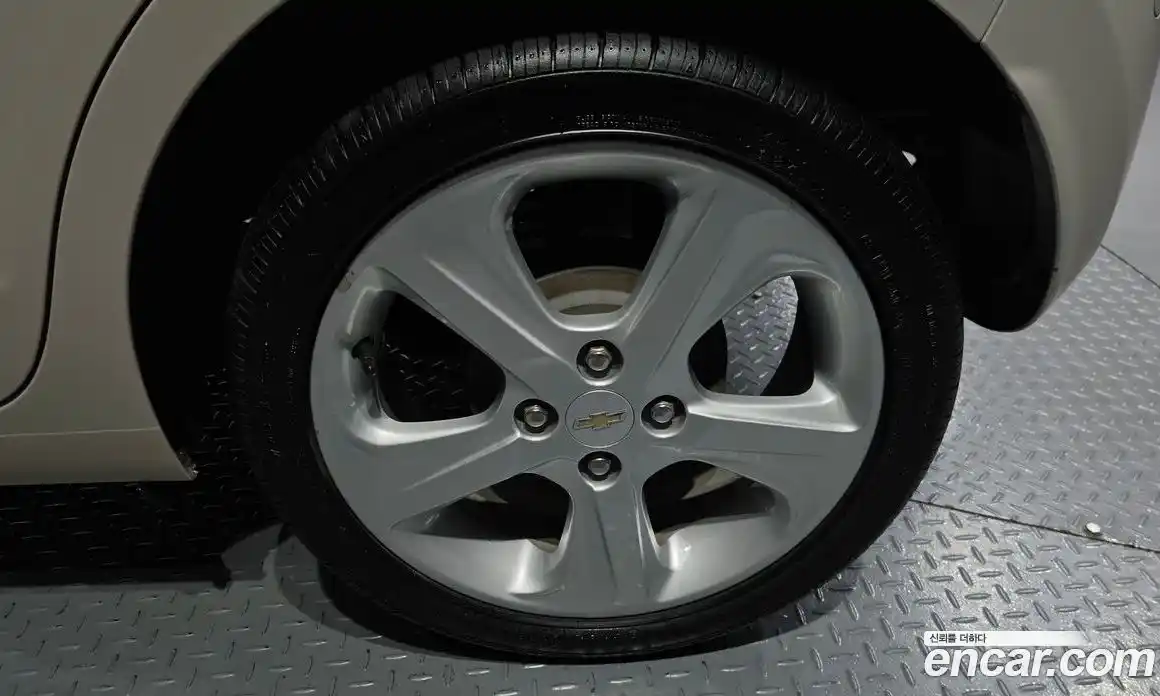 Chevrolet Spark 2016 1.0 Автомат в Москве № 747639, фото 5