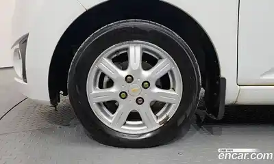 Chevrolet Spark 2012 1.0 гидро в Москве № 747960, миниатюра 5
