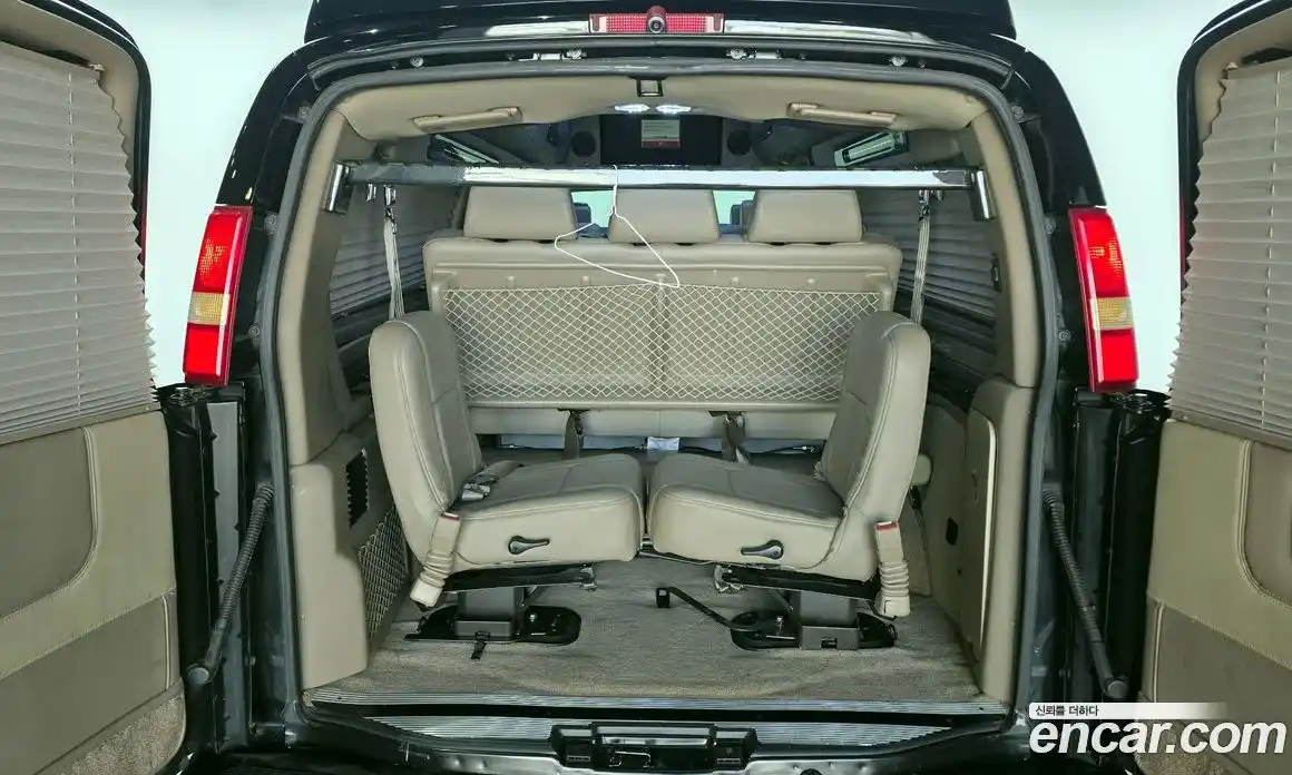 Chevrolet Express Van 2014 6.0 Автомат в Москве № 748159, фото 20