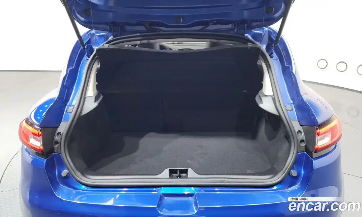 Renault Cilo 2018 1.5 Автомат в Москве № 748230, фото 20