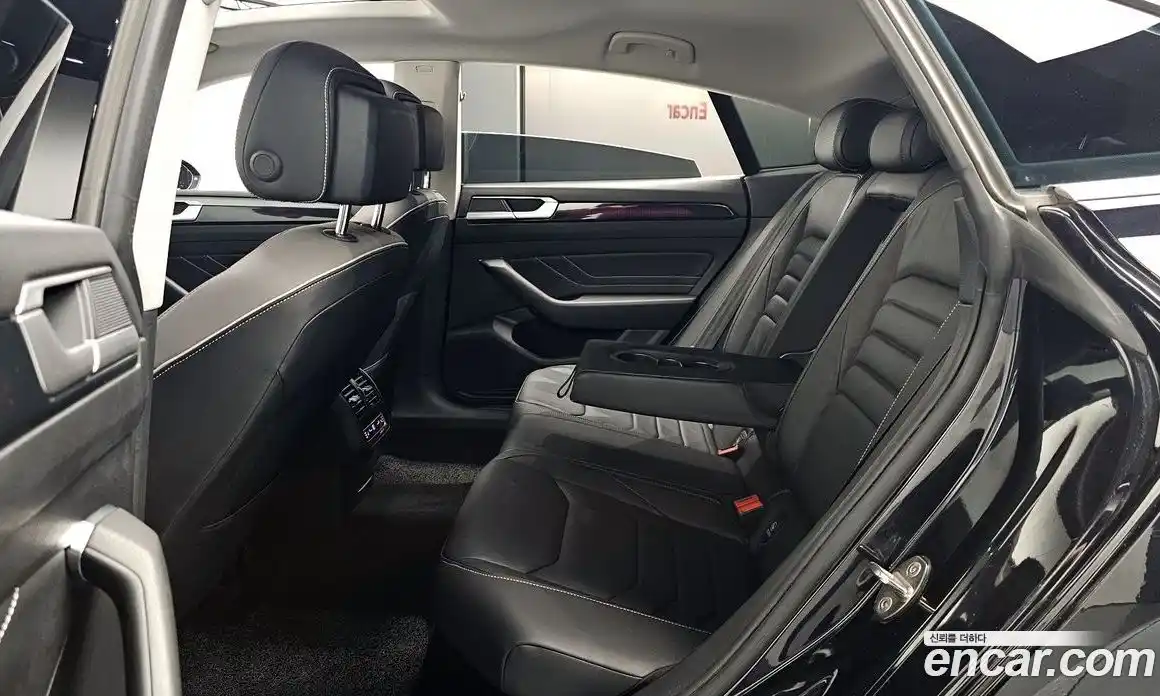 Volkswagen Arteon 2022 2.0 Автомат в Москве № 749970, фото 11