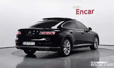 Volkswagen Arteon 2022 2.0 Автомат в Москве № 749970, миниатюра 2