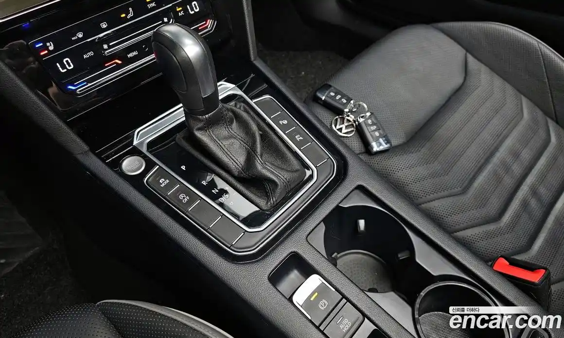 Volkswagen Arteon 2022 2.0 Автомат в Москве № 749970, фото 9