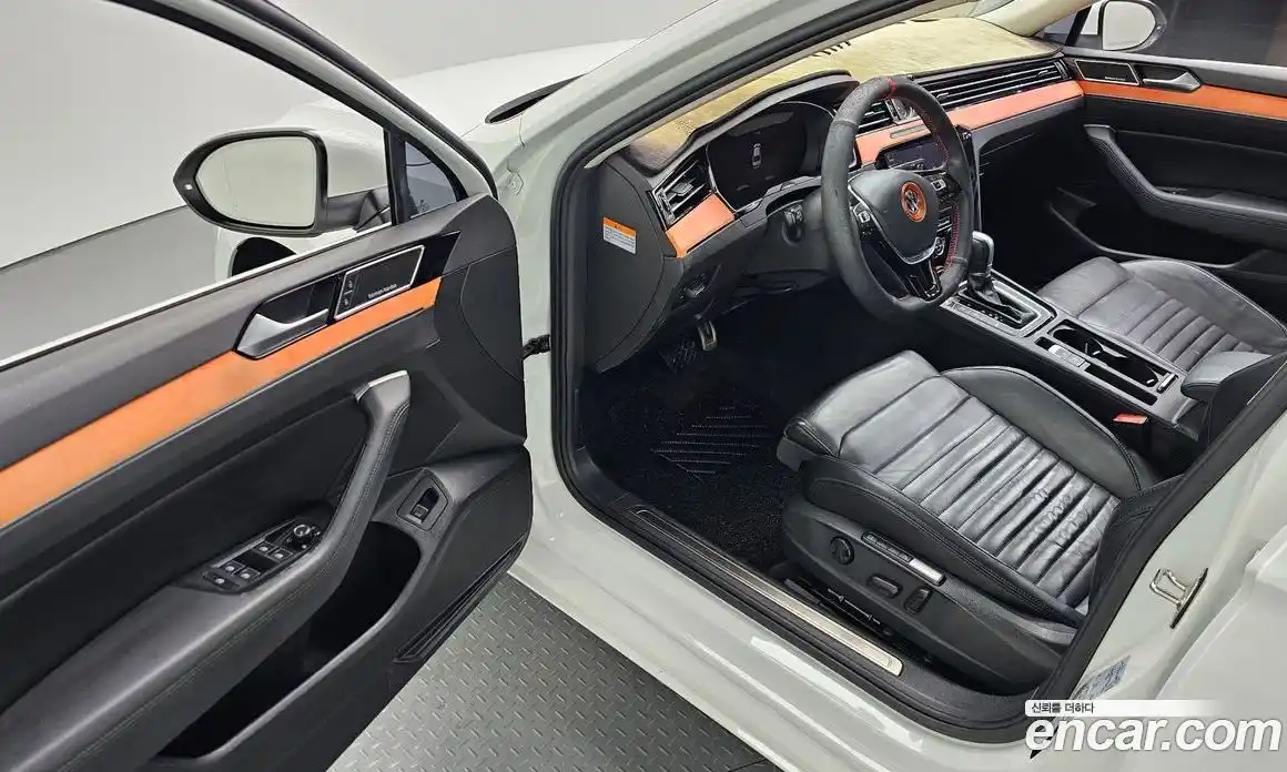 Volkswagen Passat 2018 2.0 Автомат в Москве № 750117, фото 11