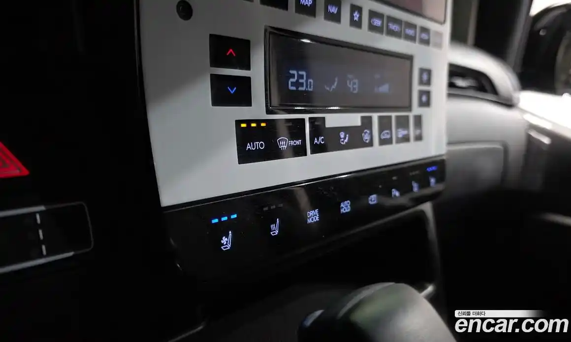 Hyundai Staria 2025 3.5 Автомат в Москве № 755968, фото 15