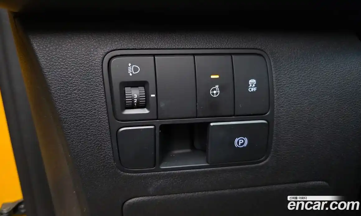 Hyundai Staria 2024 3.5 Автомат в Москве № 756332, фото 17