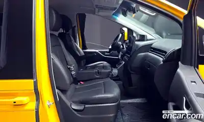 Hyundai Staria 2024 3.5 Автомат в Москве № 756332, миниатюра 10