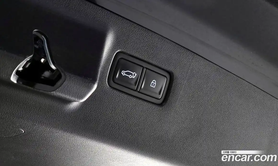 Hyundai Santa Fe 2024 2.5 Автомат в Москве № 756352, фото 19