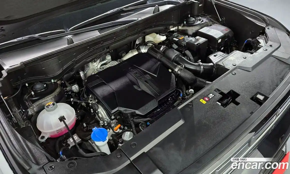 Hyundai Santa Fe 2024 2.5 Автомат в Москве № 756352, фото 5