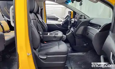 Hyundai Staria 2024 3.5 Автомат в Москве № 756353, миниатюра 11