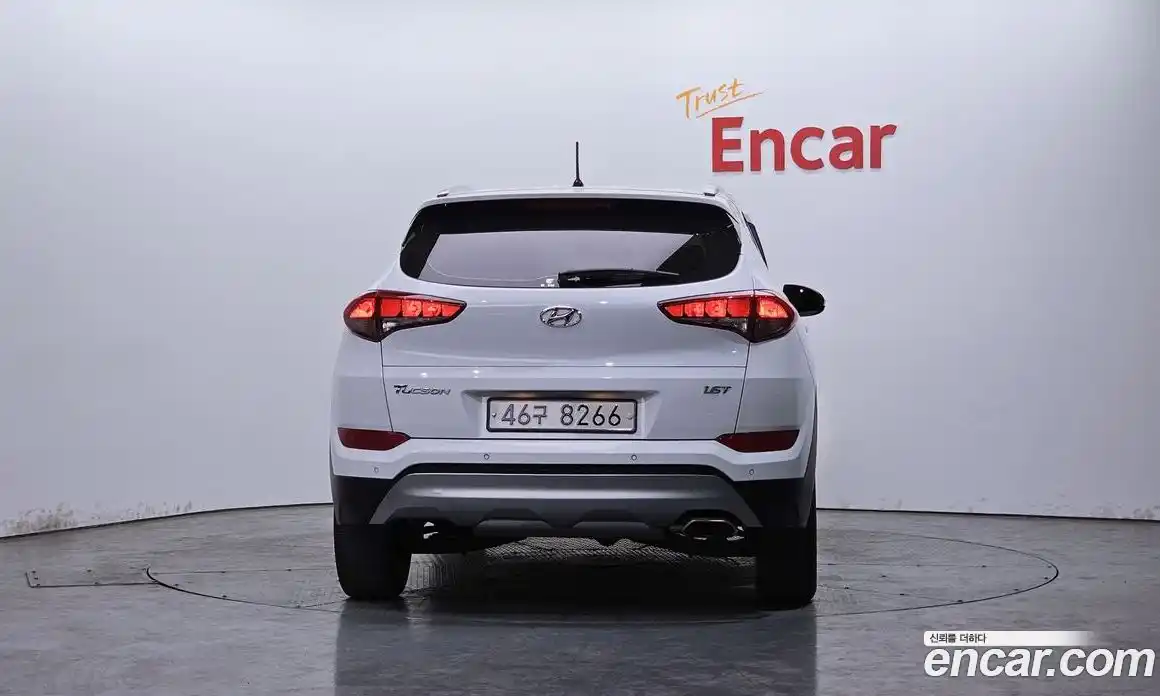 Hyundai Tucson 2018 1.6 Автомат в Москве № 756965, фото 3