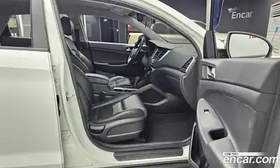 Hyundai Tucson 2018 1.6 Автомат в Москве № 756965, миниатюра 10