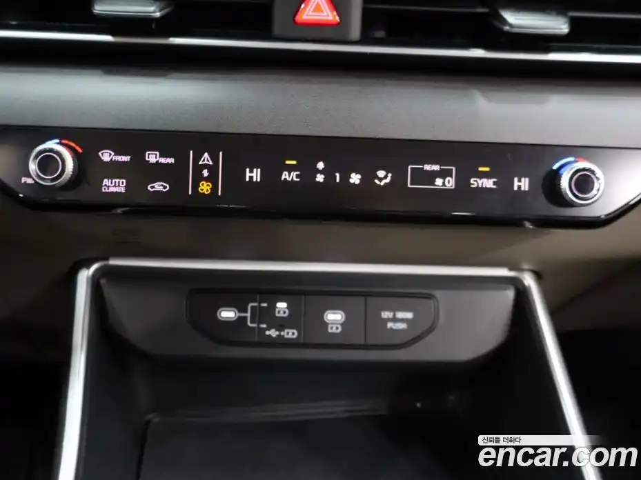 Kia Canival 2025 2.2 Автомат в Москве № 757206, фото 16