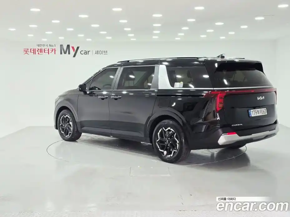 Kia Canival 2025 2.2 Автомат в Москве № 757206, фото 3