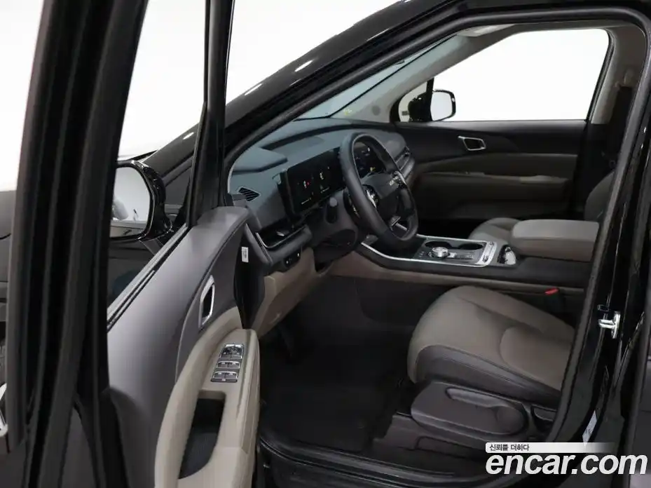 Kia Canival 2025 2.2 Автомат в Москве № 757206, фото 9