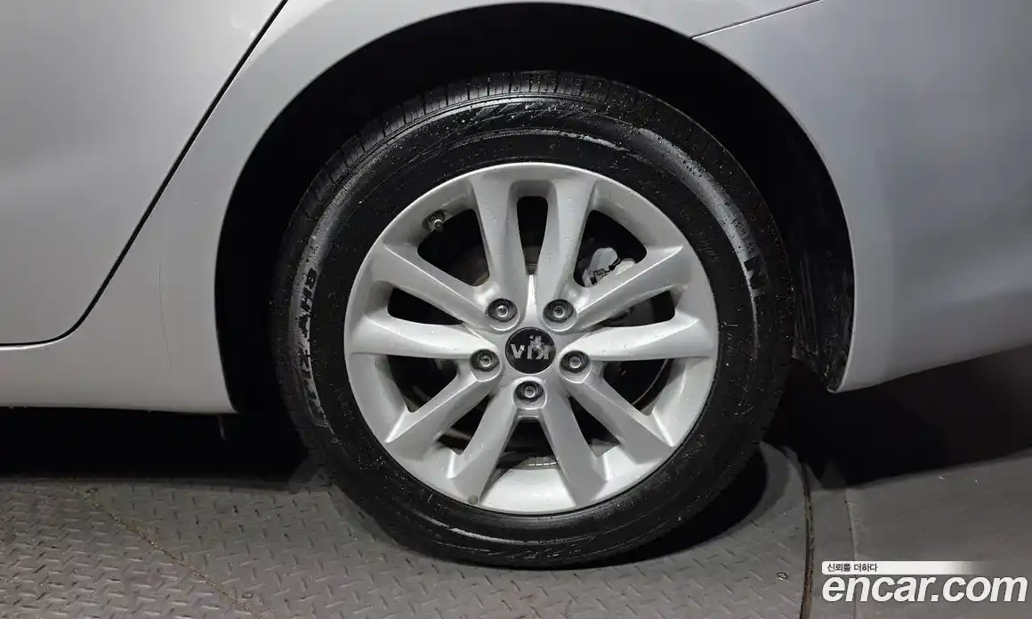 Kia K3 2016 1.6 Автомат в Москве № 757423, фото 5