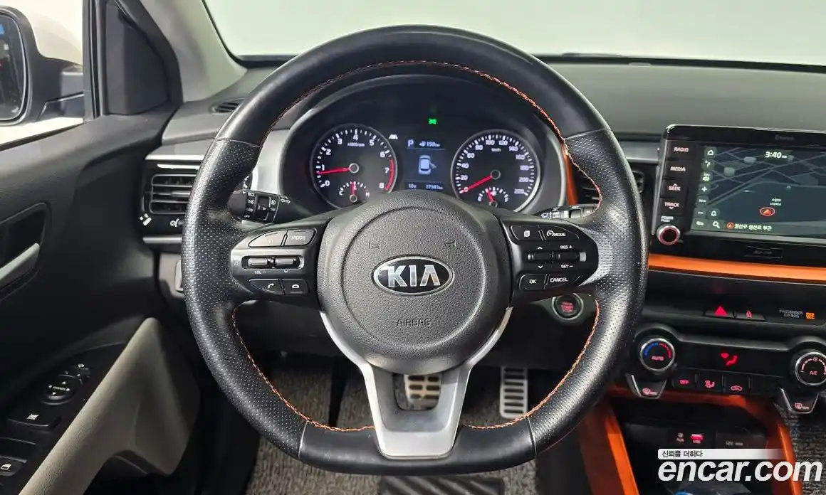 Kia Stonic 2020 1.4 Автомат в Москве № 757510, фото 12