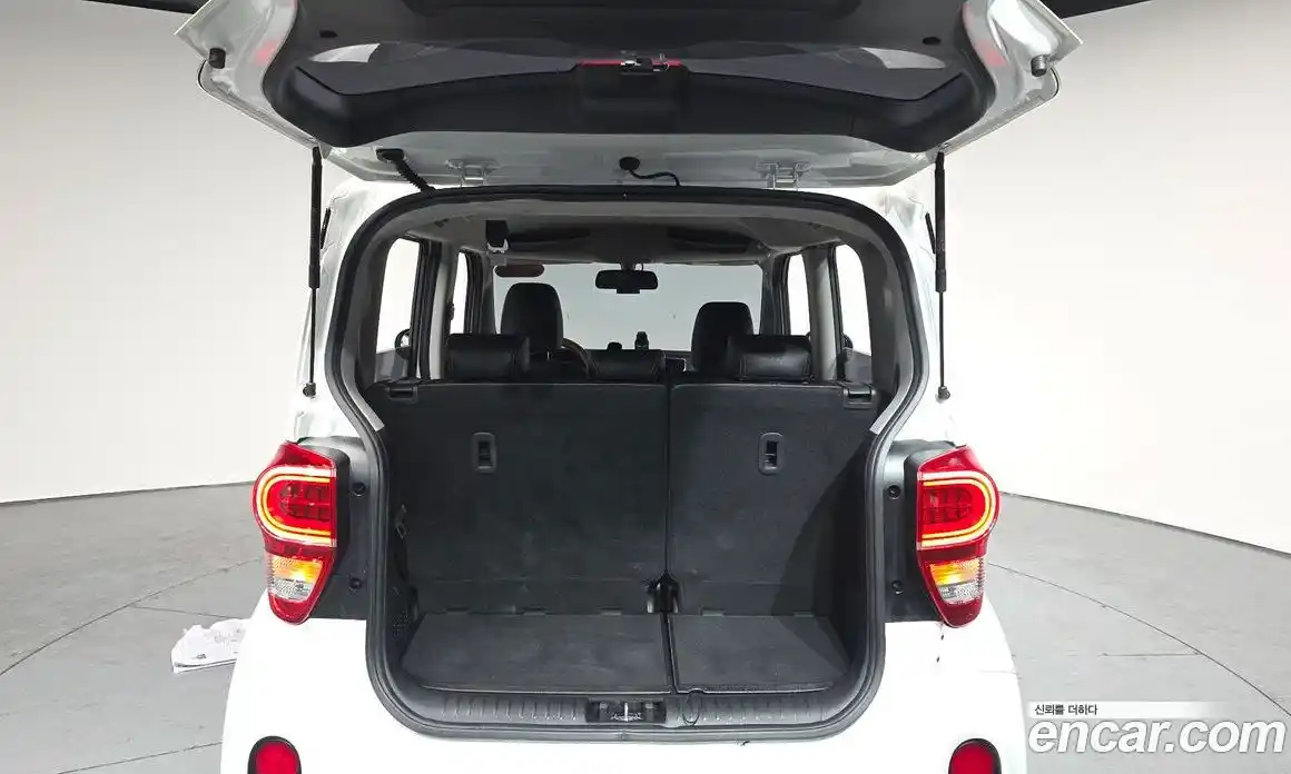 Kia Ray 2020 1.0 Автомат в Москве № 757602, фото 19