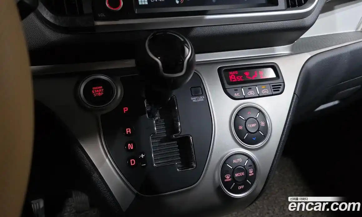 Kia Ray 2020 1.0 Автомат в Москве № 757602, фото 8