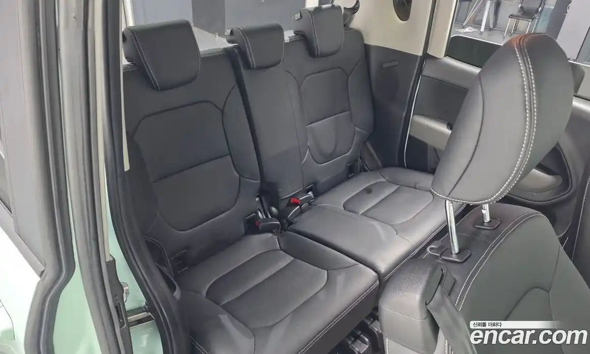 Kia Ray 2023 1.0 Автомат в Москве № 757682, фото 12