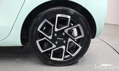 Kia Ray 2023 1.0 Автомат в Москве № 757682, миниатюра 5