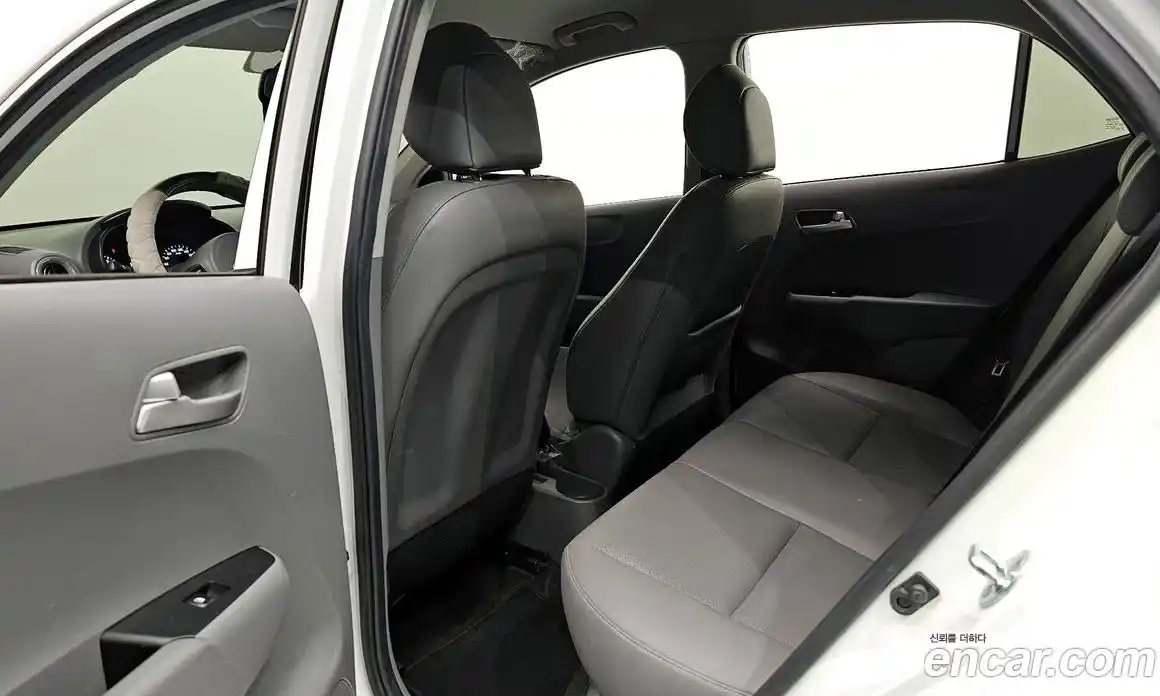 Kia Morning 2021 1.0 Автомат в Москве № 757752, фото 12