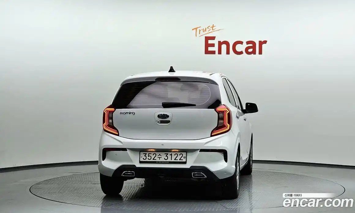 Kia Morning 2021 1.0 Автомат в Москве № 757752, фото 4