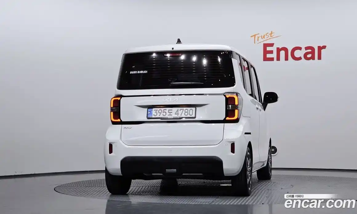 Kia Ray 2024 1.0 Автомат в Москве № 757923, фото 4