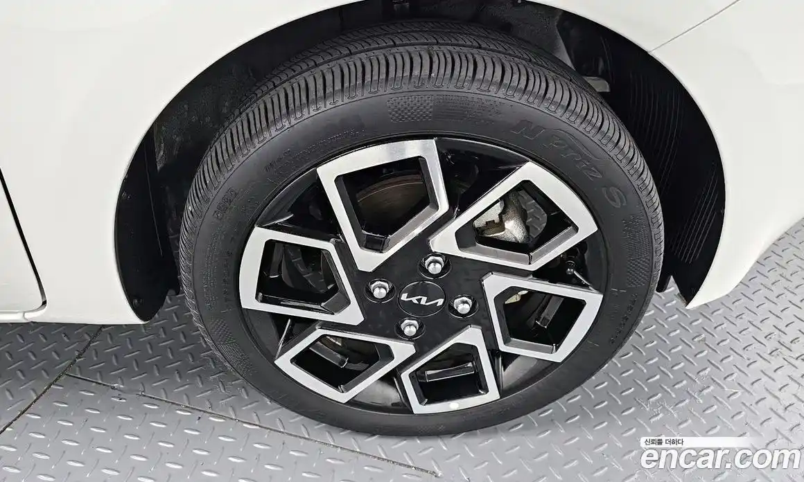 Kia Ray 2024 1.0 Автомат в Москве № 757923, фото 5