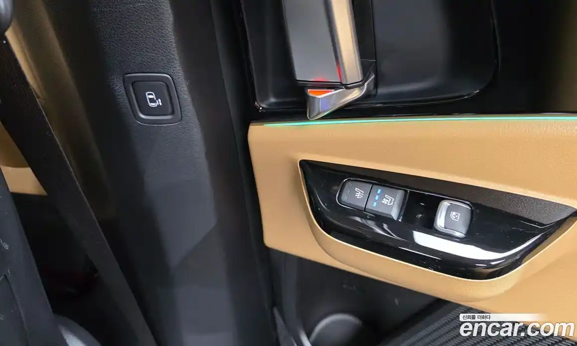 Kia Canival 2023 3.5 Автомат в Москве № 758274, фото 18