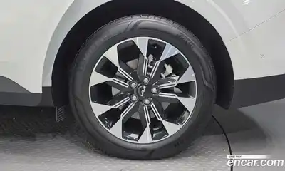 Kia Canival 2023 3.5 Автомат в Москве № 758274, миниатюра 5