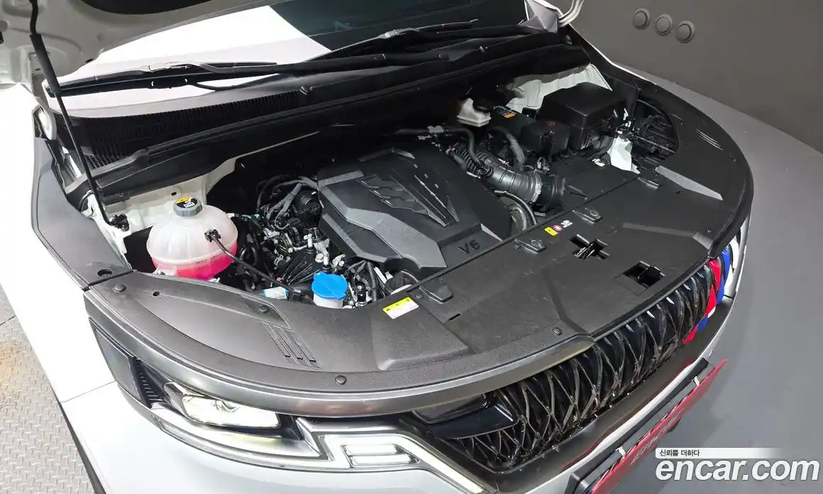 Kia Canival 2023 3.5 Автомат в Москве № 758274, фото 6