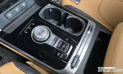 Kia Canival 2023 3.5 Автомат в Москве № 758274, миниатюра 9