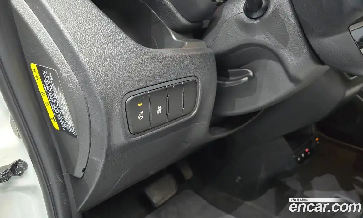 Kia Ray 2023 1.0 Автомат в Москве № 758505, фото 16