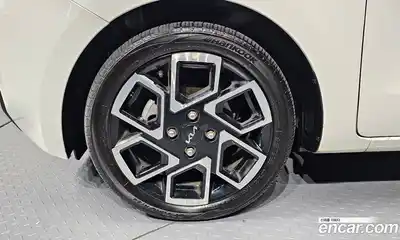 Kia Ray 2023 1.0 Автомат в Москве № 758505, миниатюра 5