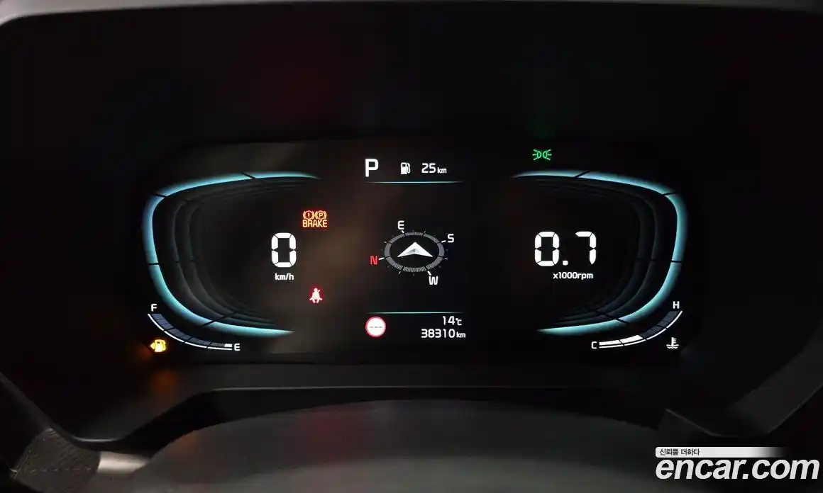 Kia Ray 2023 1.0 Автомат в Москве № 758505, фото 8